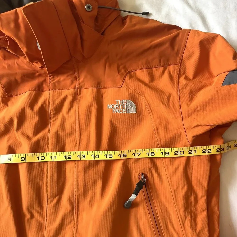 The North Face tnf north